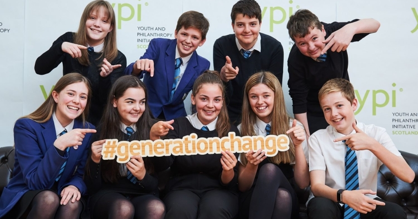 1000 young people to celebrate philanthropic achievements